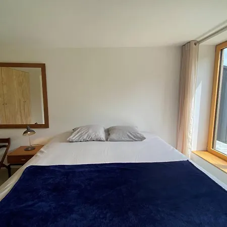 Neuve En Bois Avec Wifi, Jardin A Ref-847 *