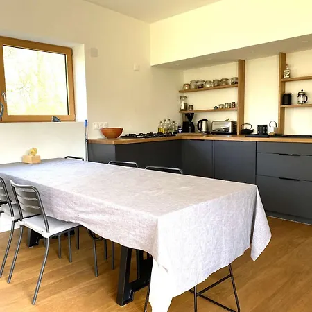 Neuve En Bois Avec Wifi, Jardin A Ref-847 Villa